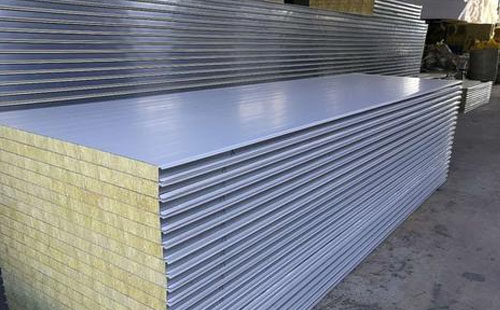 岩棉治多彩钢夹芯板的独特性能 岩棉治多彩钢夹芯板的独特性能