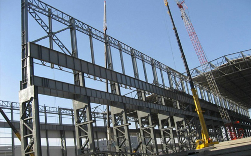 选择治多钢结构厂家需关注的五大核心要素