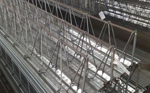 施工必看:治多青海治多楼承板工程四大原则与关键数据——从排版到栓钉一次讲透 施工必看:治多青海治多楼承板工程四大原则与关键数据——从排版到栓钉一次讲透