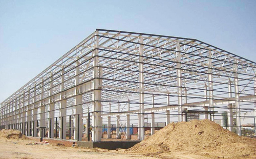 治多钢结构安装中的吊装与节点连接技术要点